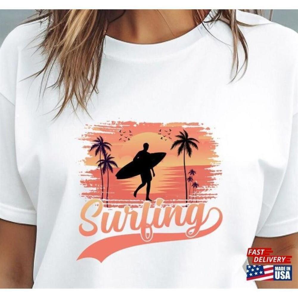 Surfing California Retro Beach Surfer Fan Gift Unisex Style T-Shirt